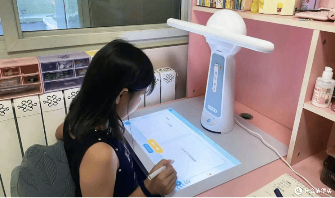 AI智能学习机买哪个好?宾果智慧光40年技术积淀,用着放心!