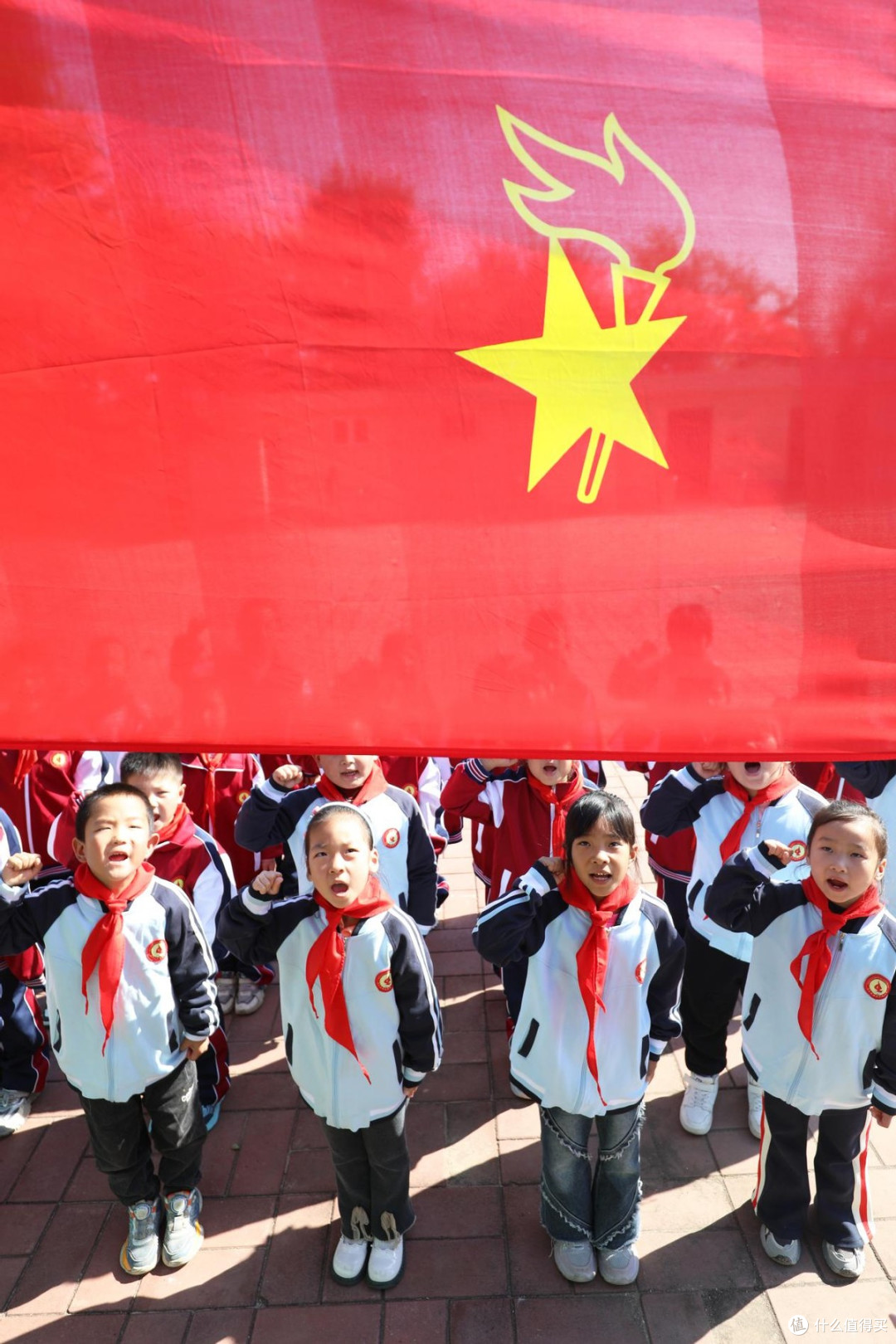 唐山市丰润区泉河头镇古石城小学:我们入队了