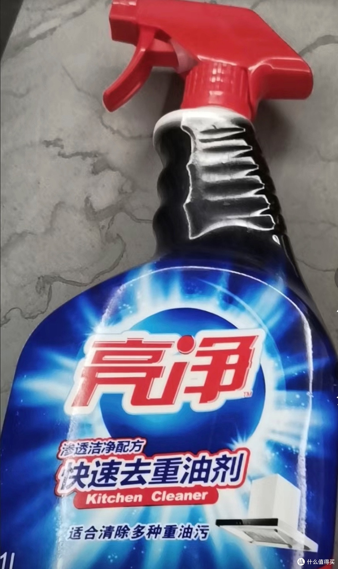 聚餐后清洁不用愁!快速清餐桌、去油污、餐具消毒技巧全分享