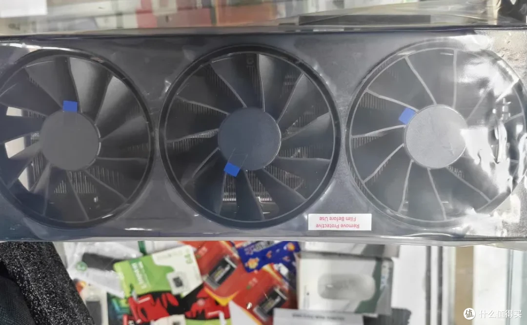 高端RX9070显卡暴跌上千块,采用16G大显存,黄牛加价转卖