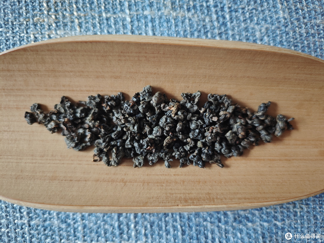 竹叶青万紫千红小红罐,香高味醇的口粮红茶