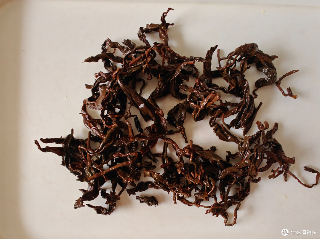 竹叶青万紫千红小红罐,香高味醇的口粮红茶