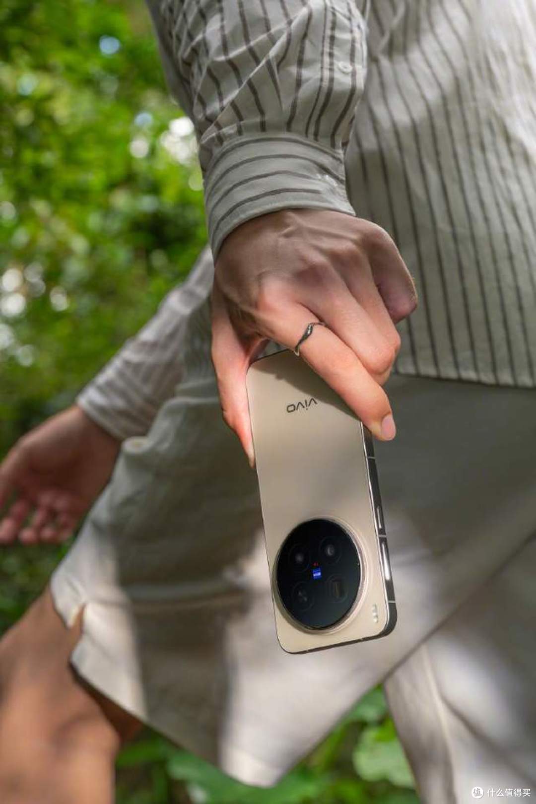 久用不卡顿观感更舒适,vivo X300系列解决旗舰体验两大痛点