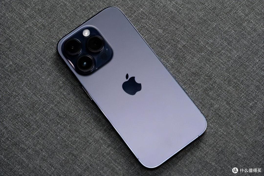 苹果“清仓”变“屠榜”:97%好评率,iPhone 14成为“真香机”