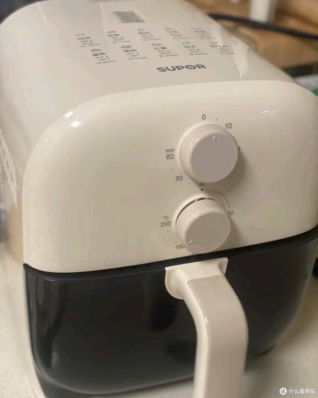 苏泊尔KJ50D806空气炸锅:厨房小白的全能烹饪神器
