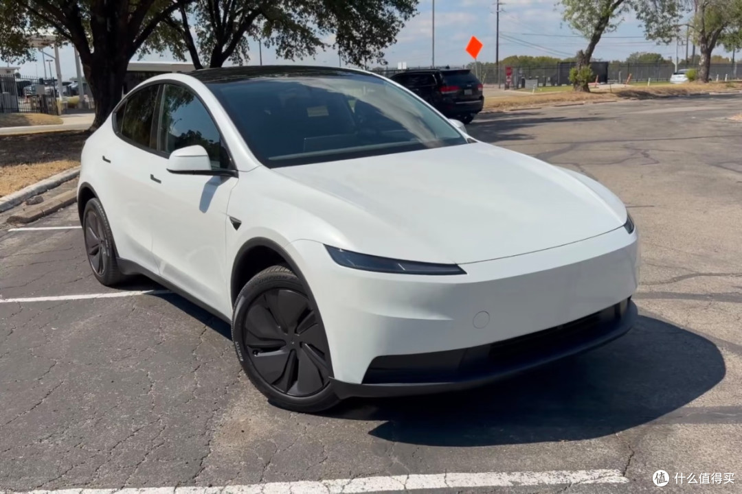 廉价版Model Y:减配5000美元,性价比却打了折!