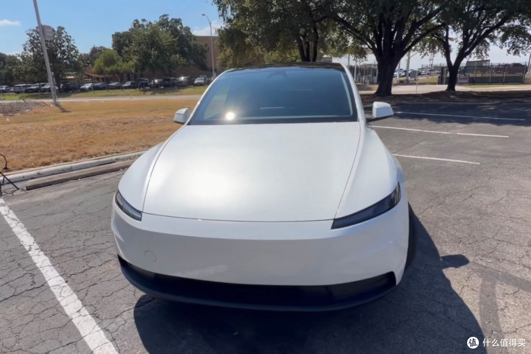廉价版Model Y:减配5000美元,性价比却打了折!