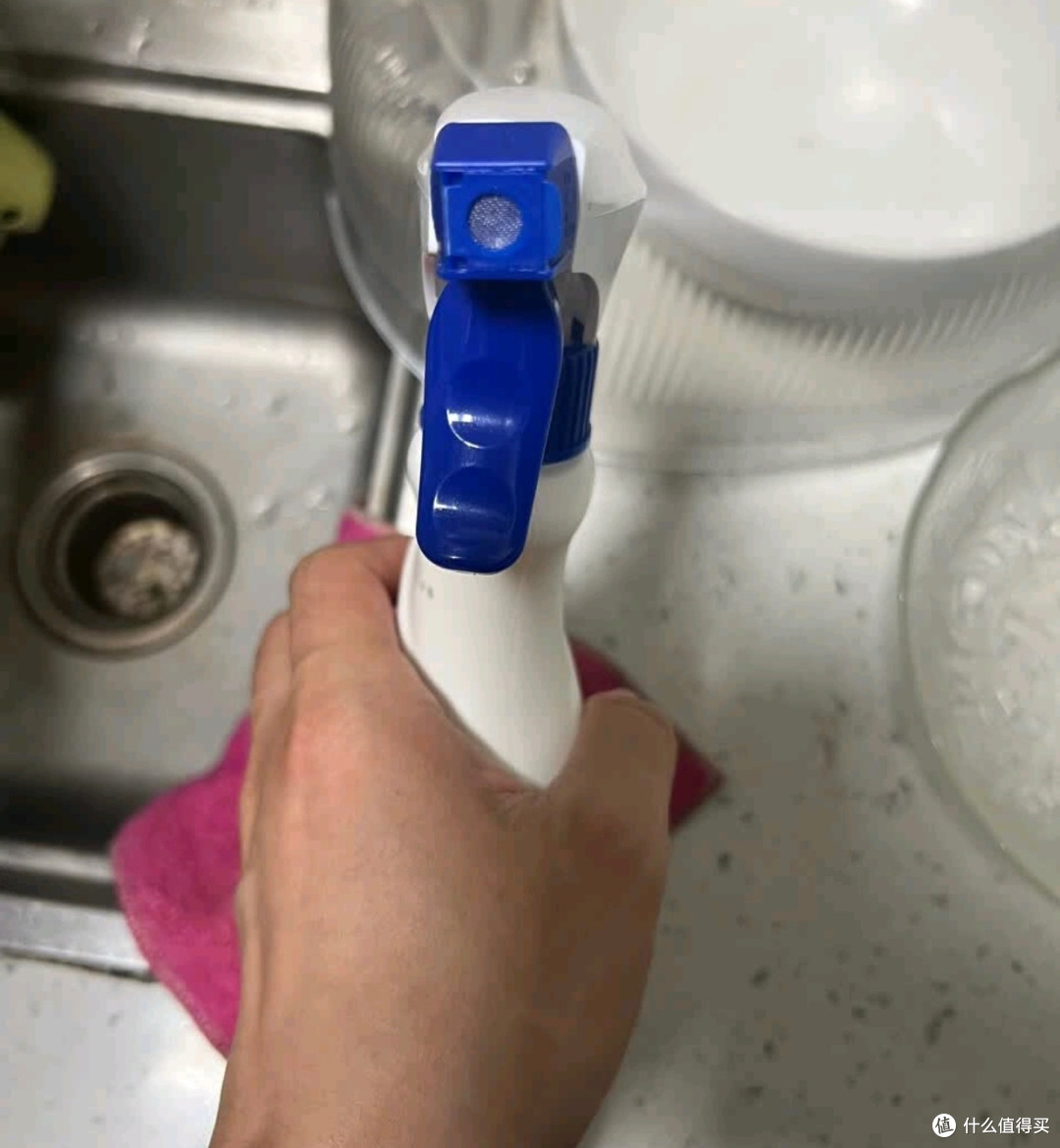 聚餐后高效清洁厨房油污