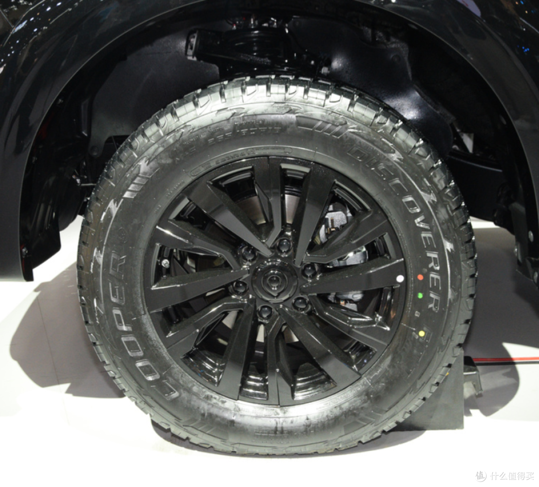 长城乘用炮 2.4T 汽车