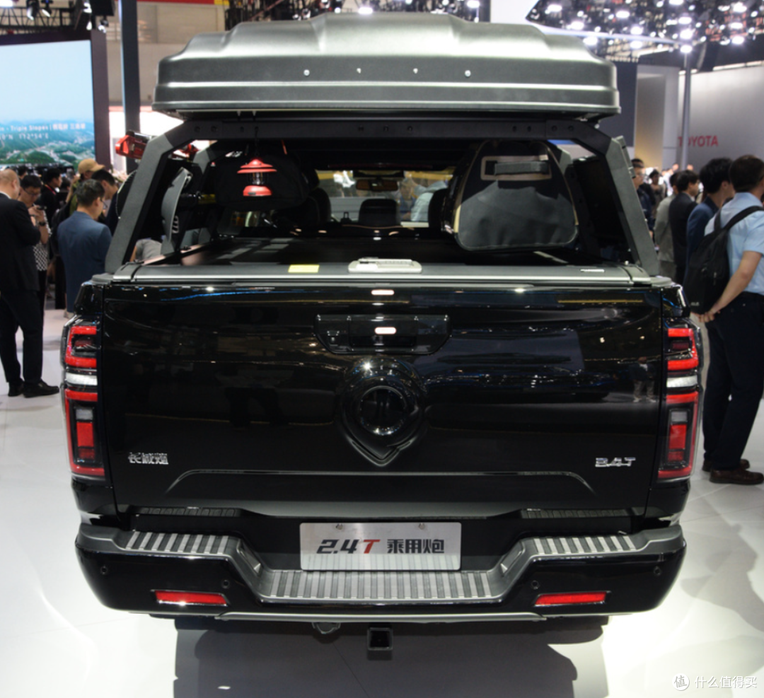 长城乘用炮 2.4T 汽车