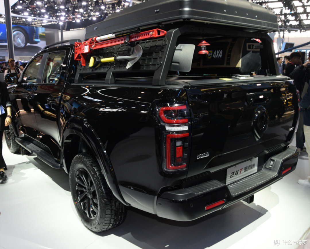 长城乘用炮 2.4T 汽车