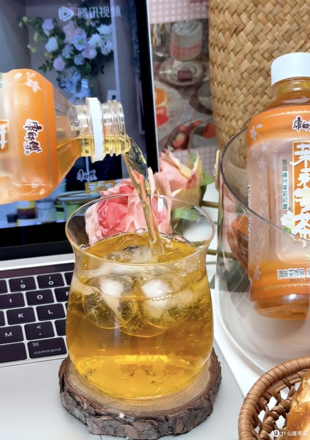 藏在瓶盖里的清新魔法,这瓶茉莉蜜茶承包我的四季快乐