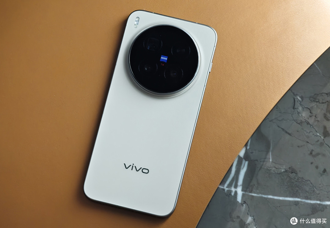 买新还是买旧？降价VS新品，vivo x200与X300哪个系列更值得买