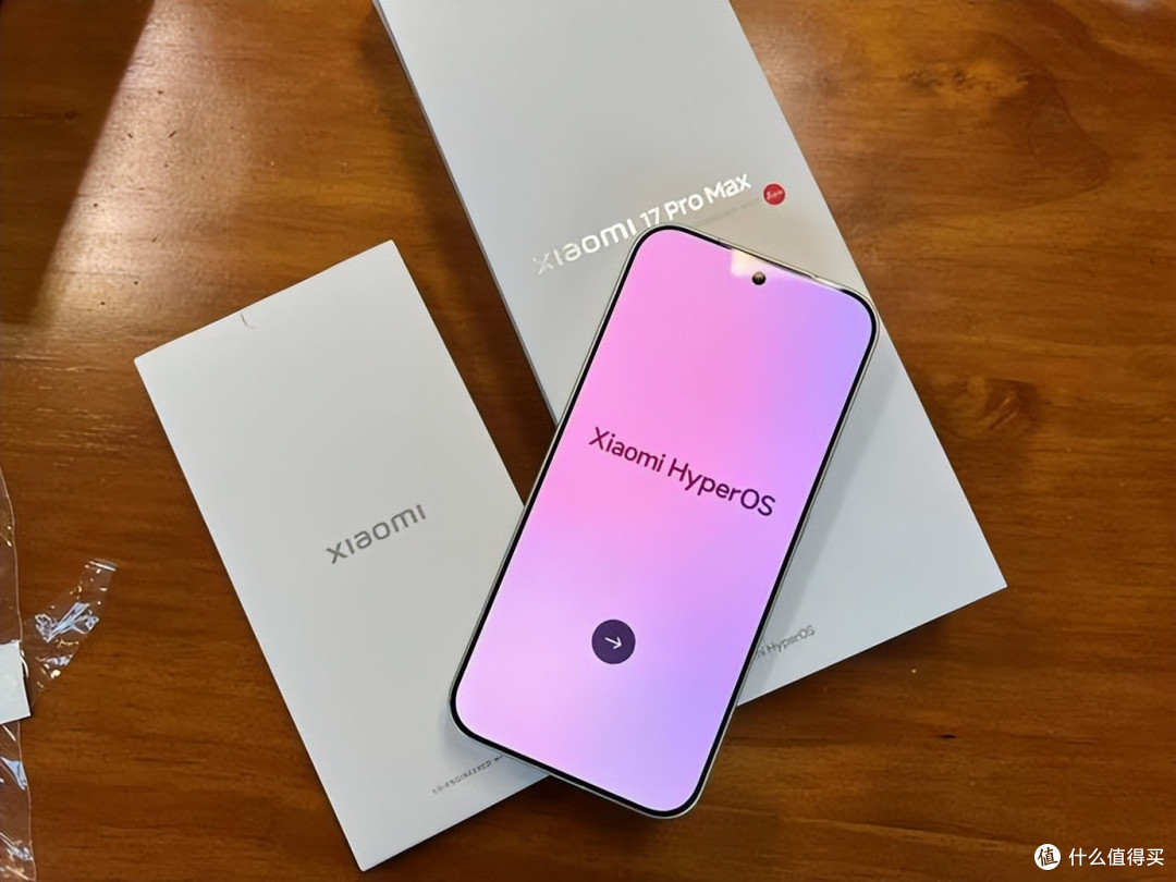 别跟风iPhone17!小米17多项升级,性价比成新热点!