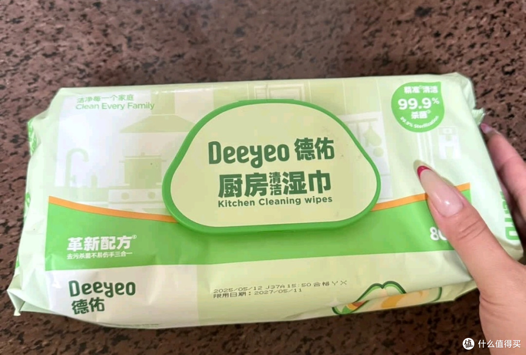 厨房湿巾：厚实耐用，温和高效