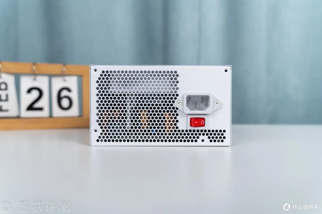 颜值漂亮,性能够用,长城魅影M2PRO侧透机箱 装机体验
