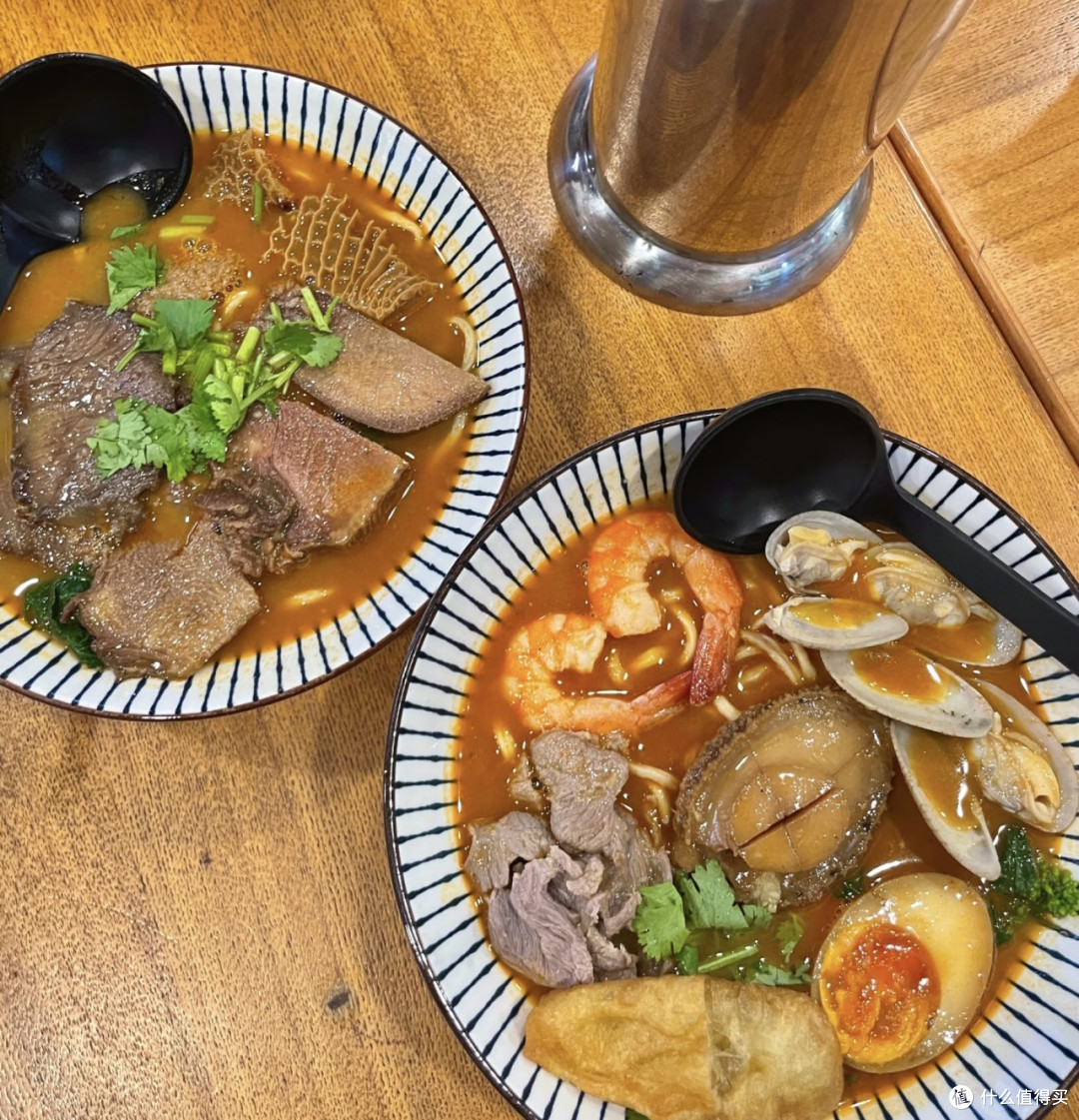 广式沙茶伊面:海鲜精华浓香汤底