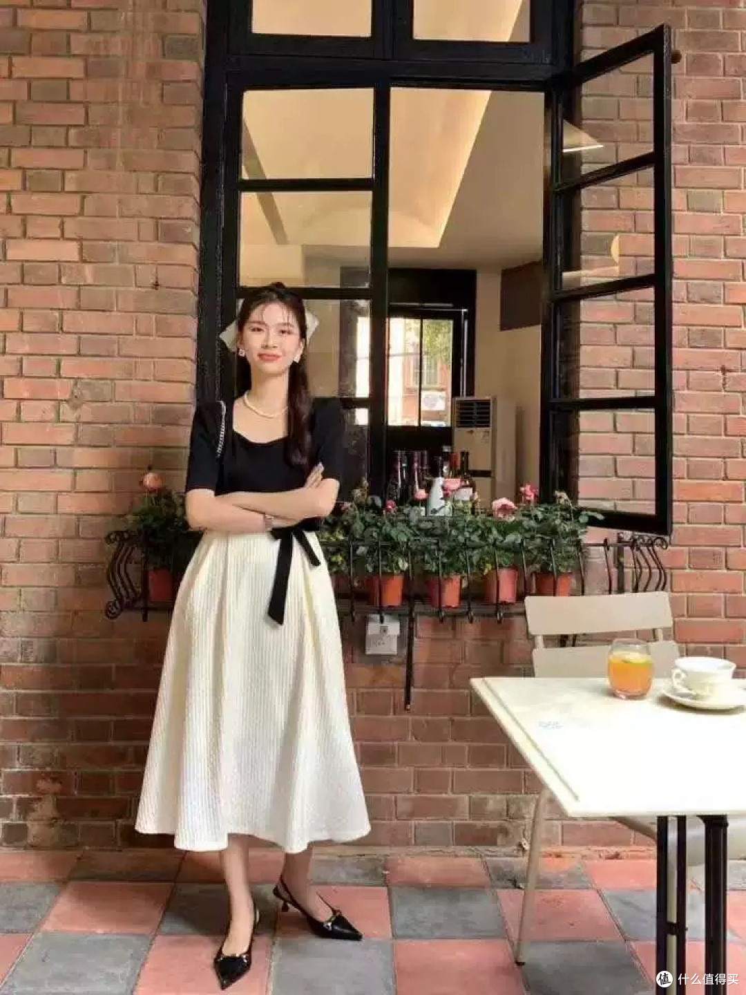 挖到宝!拉夏贝尔这条法式拼接裙,随便穿都有氛围感