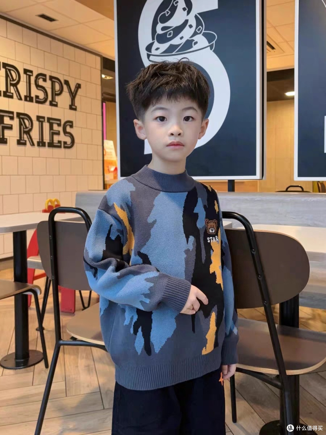 MQD童装男童撞色涂鸦毛衣推荐换季穿搭