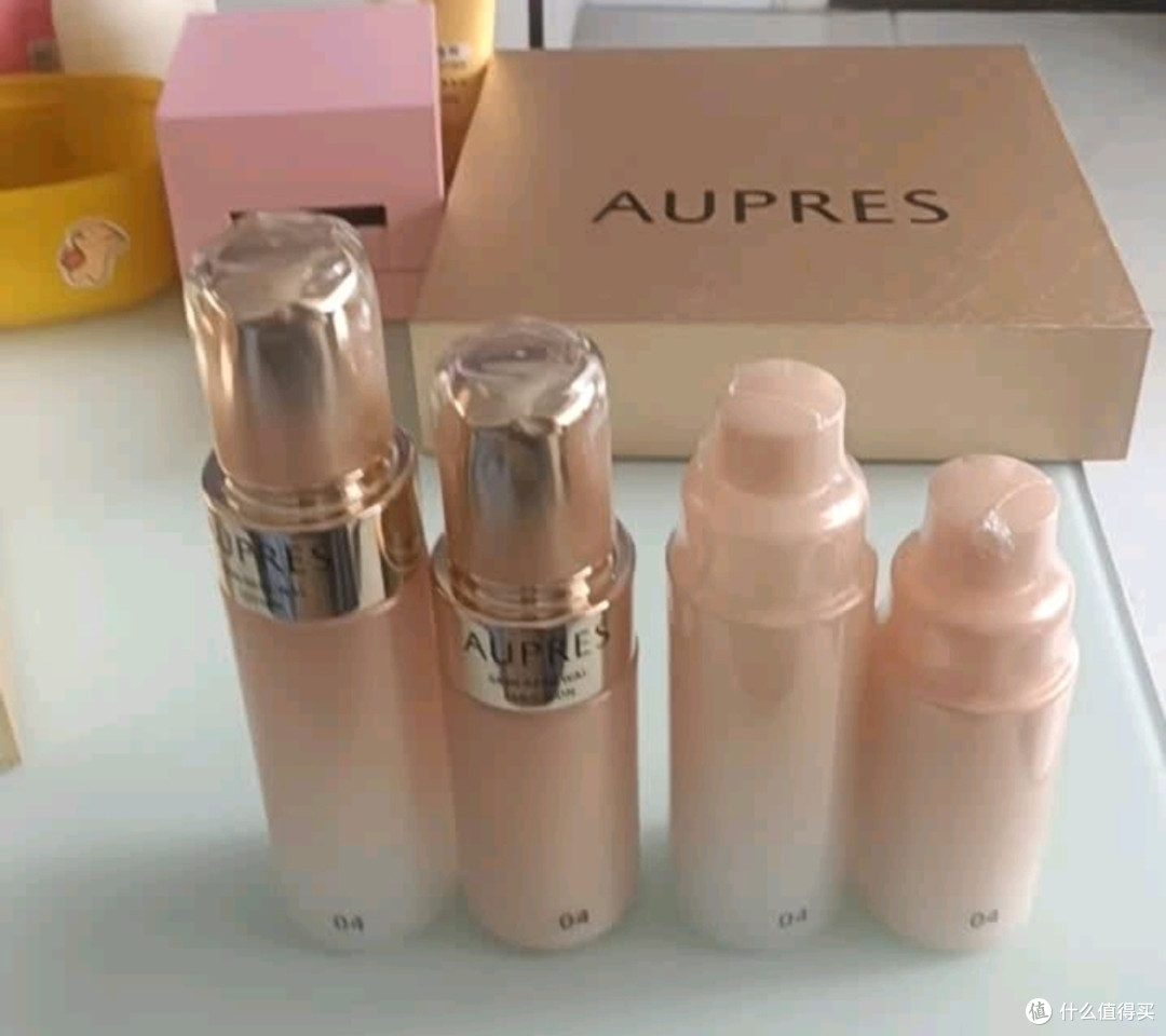 欧珀莱臻源凝时：抗老性价比之选