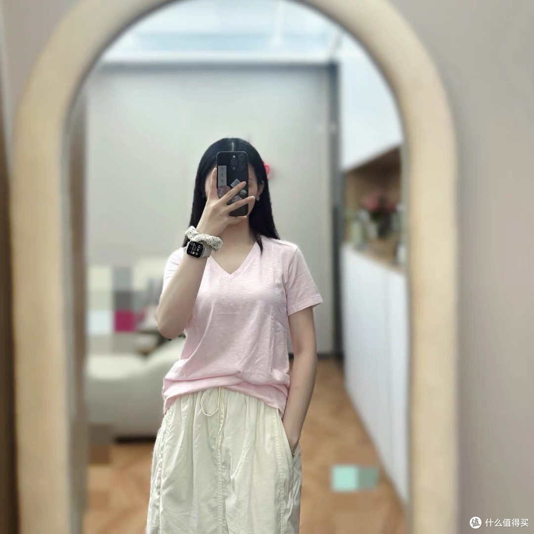 优衣库UT:一件T恤的“四季叙事诗”。