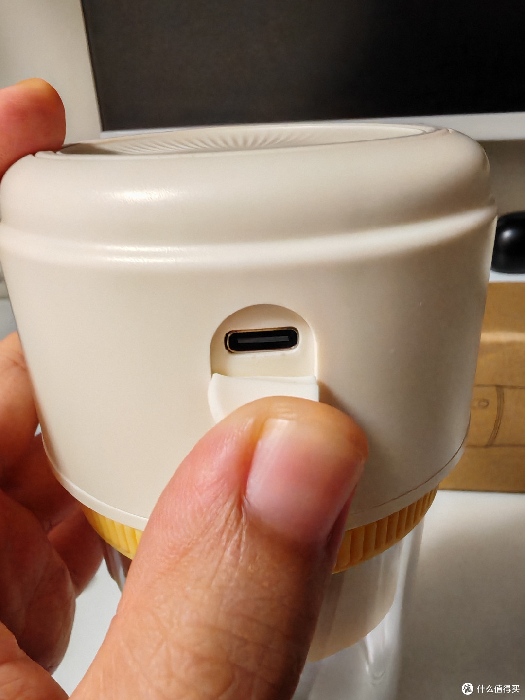 一台能带走的果汁机——苏泊尔榨汁机,让秋天也能鲜活起来