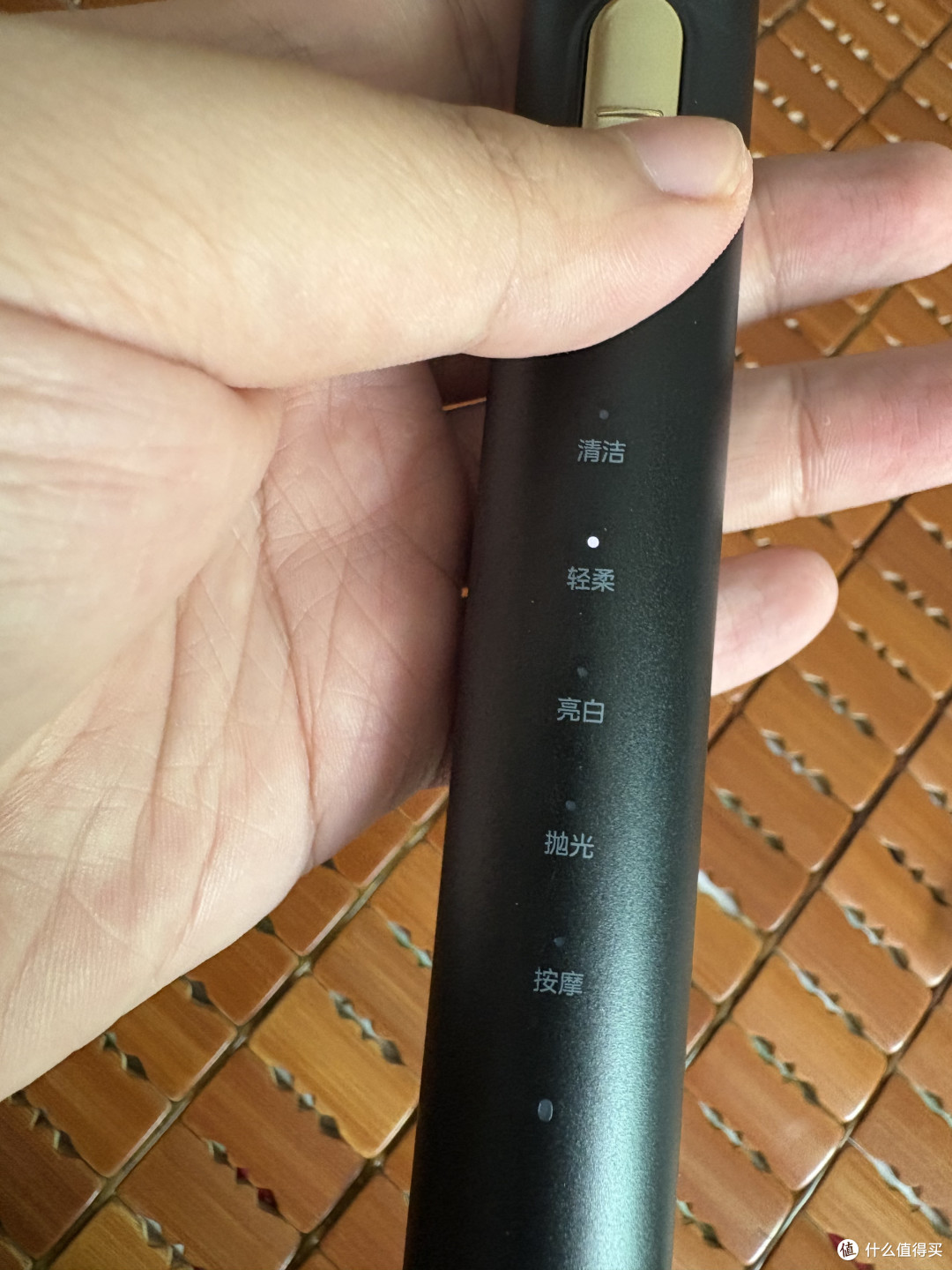 从容应对差旅——美的S1PX电动牙刷测评