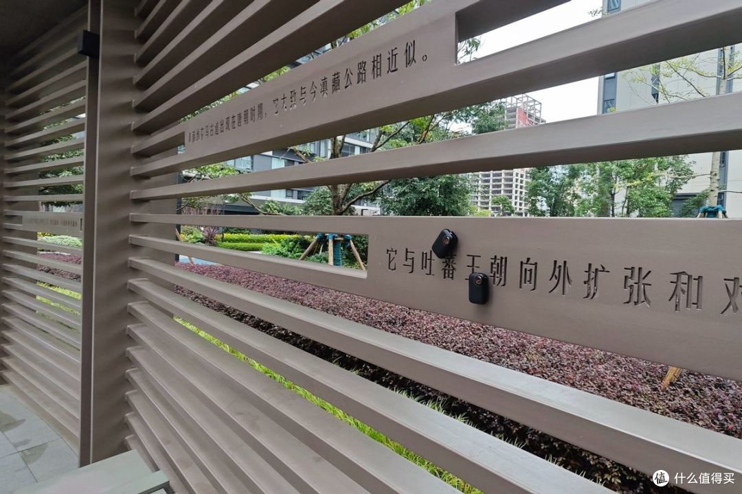 领夹无线话筒的「全能旗舰」——南卡Qmic领夹麦克风评测