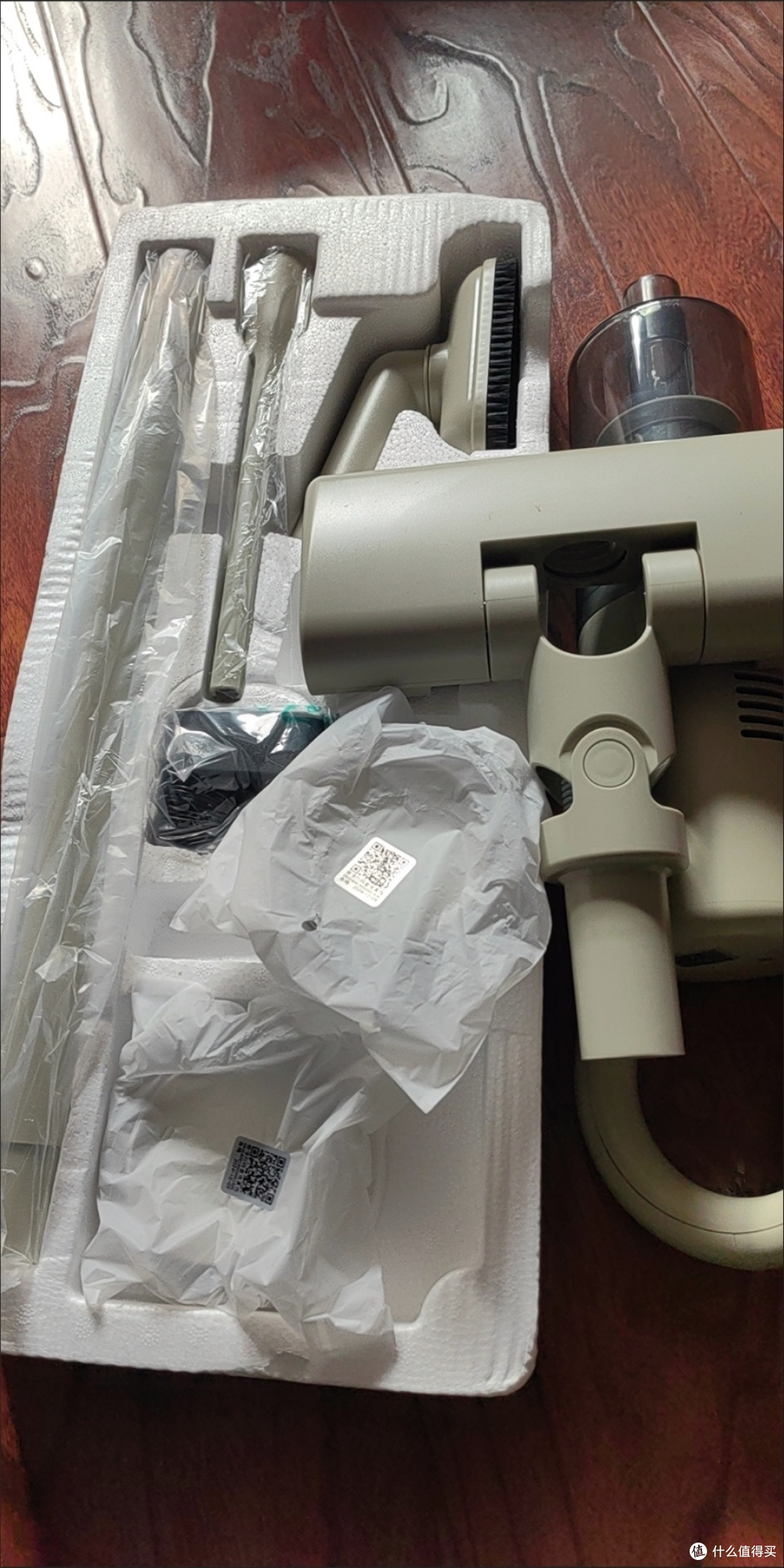 双11养宠清洁神器!小熊无线吸尘器选购攻略+实测