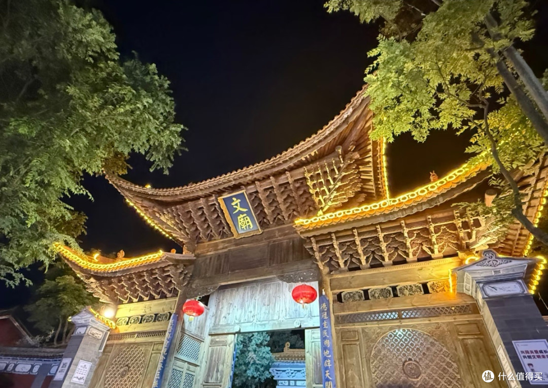 大理夜景探寻:历史与现代交融