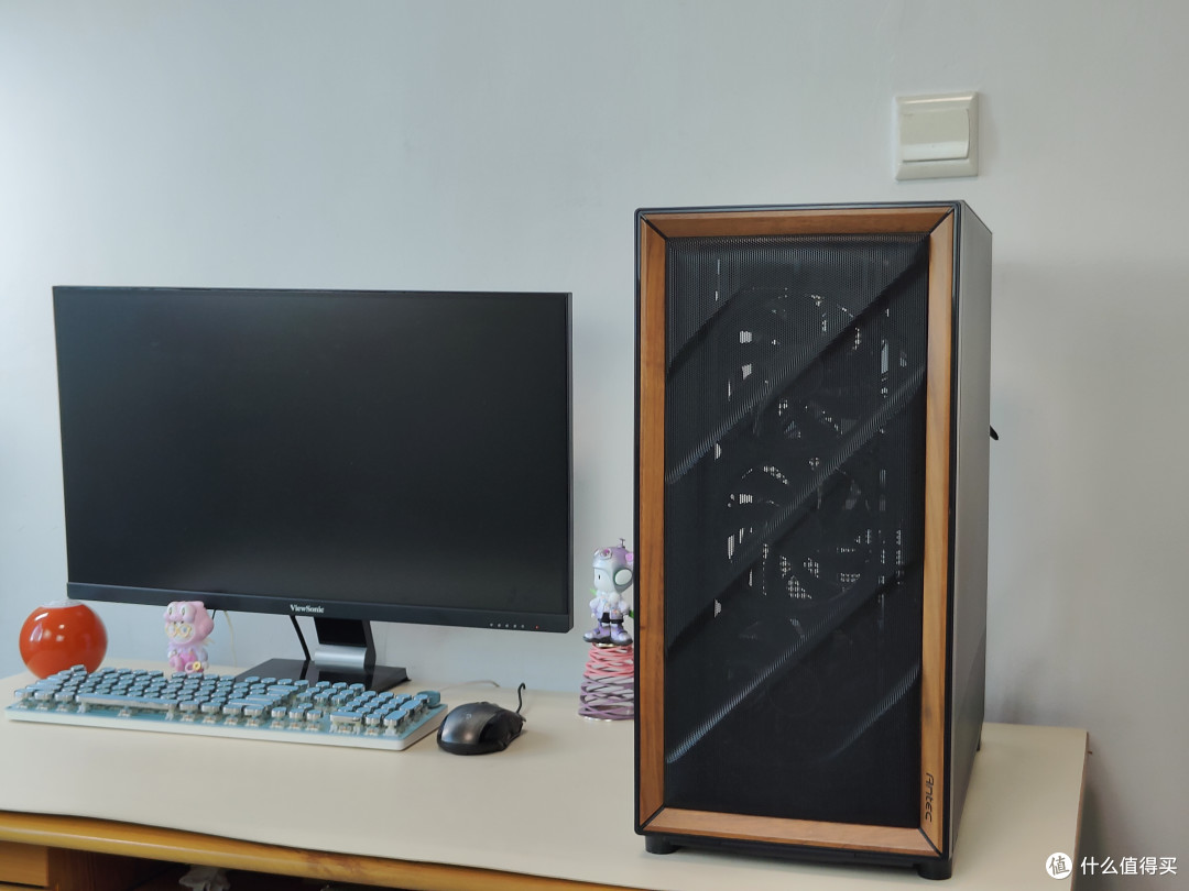 入选冷排机箱榜单,安钛克FLUX装机:科摩思内存亮眼,颜值全在线