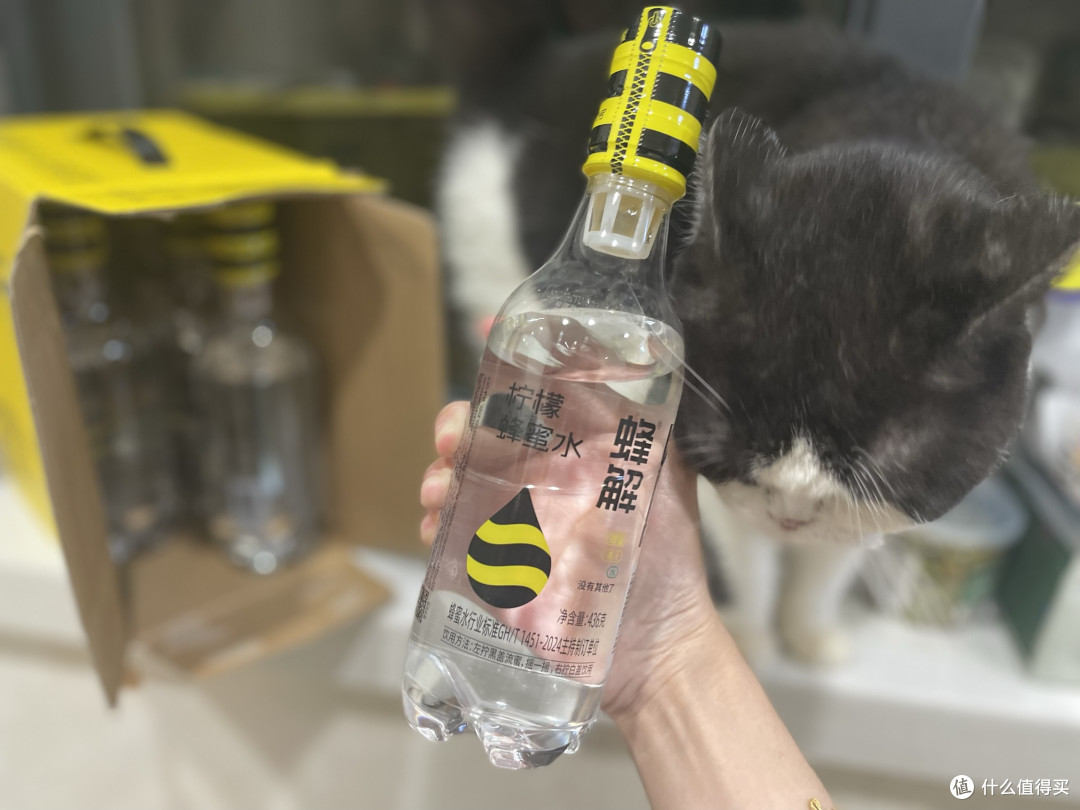 蜂解柠檬蜂蜜水：一款让人忍不住回购的智慧设计饮品！