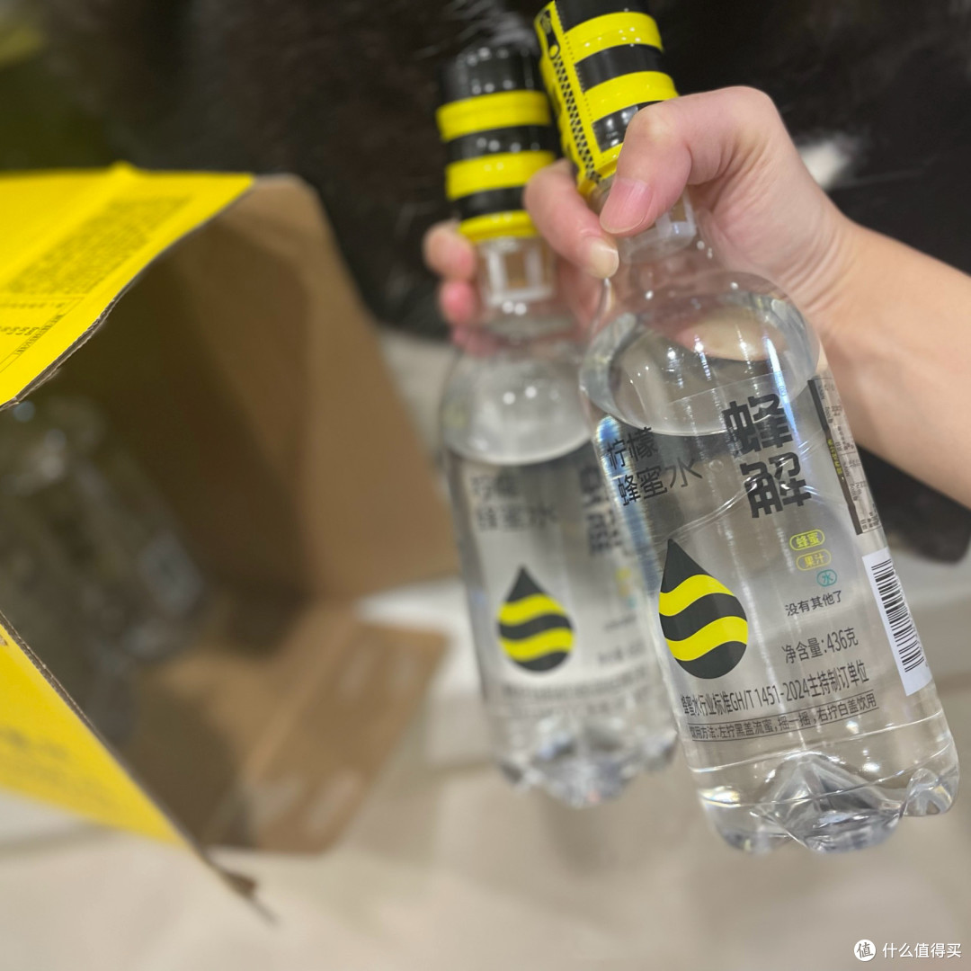 蜂解柠檬蜂蜜水：一款让人忍不住回购的智慧设计饮品！