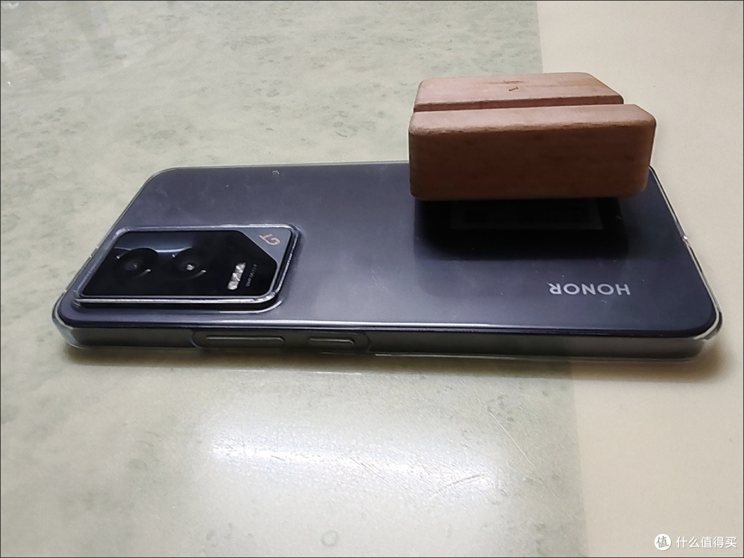 荣耀GT骁龙8Gen3售价降至1377元