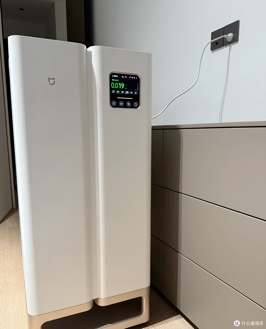 小米空气净化器Ultra增强版:分解式除甲醛,新家1小时焕新空气