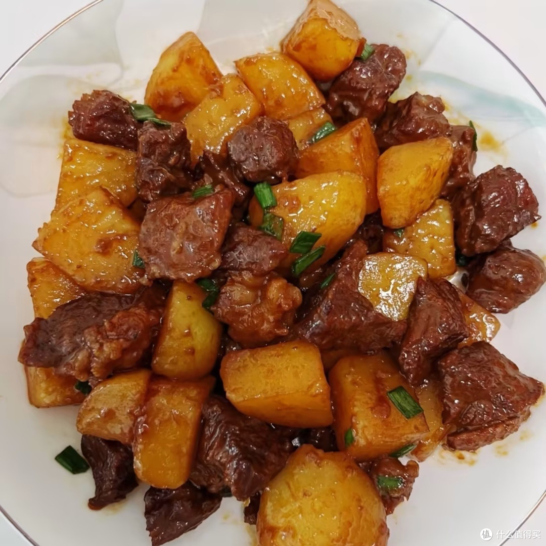 一锅暖意:我的土豆烧牛肉烹饪记