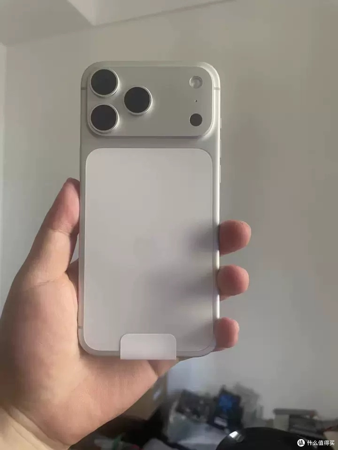 iPhone 17 Pro Max续航与细节体验