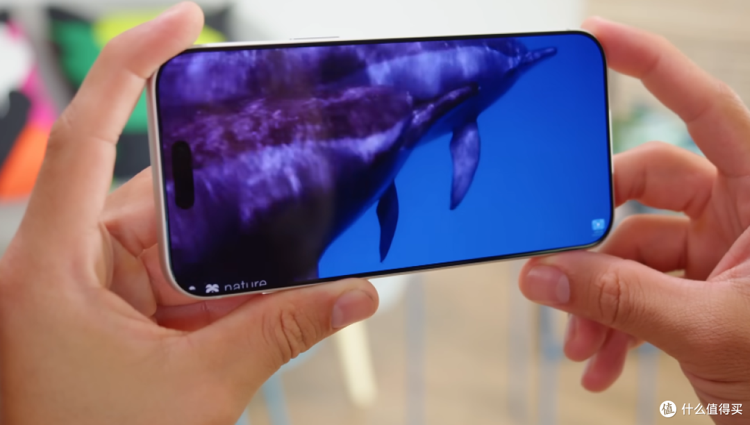 库克低头了?iPhone17ProMax破发350元,网友:缺的是9000不是300