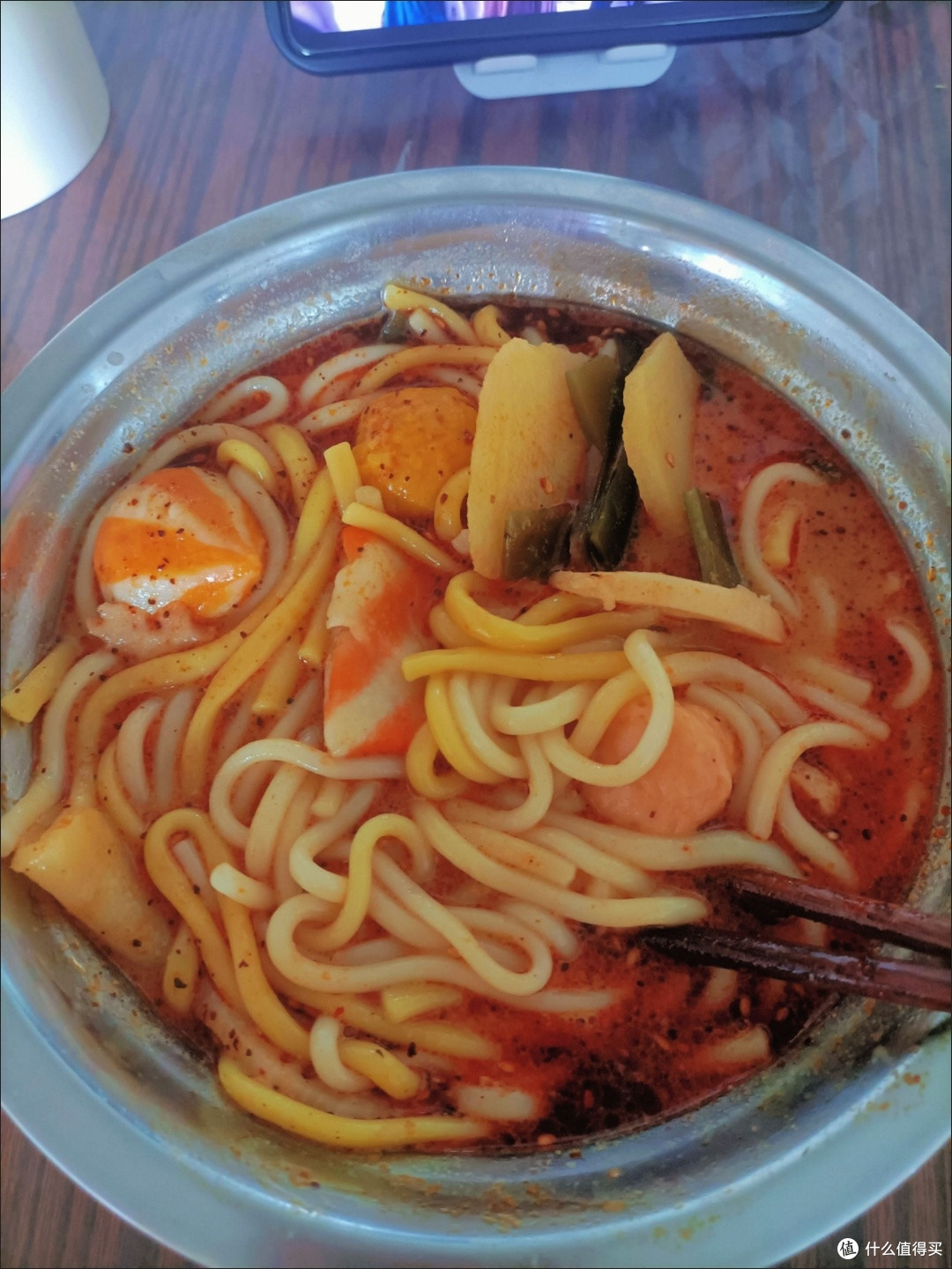 壹传食东北麻辣烫！黏糊麻酱裹满牛筋面，夜宵吃它太上头！
