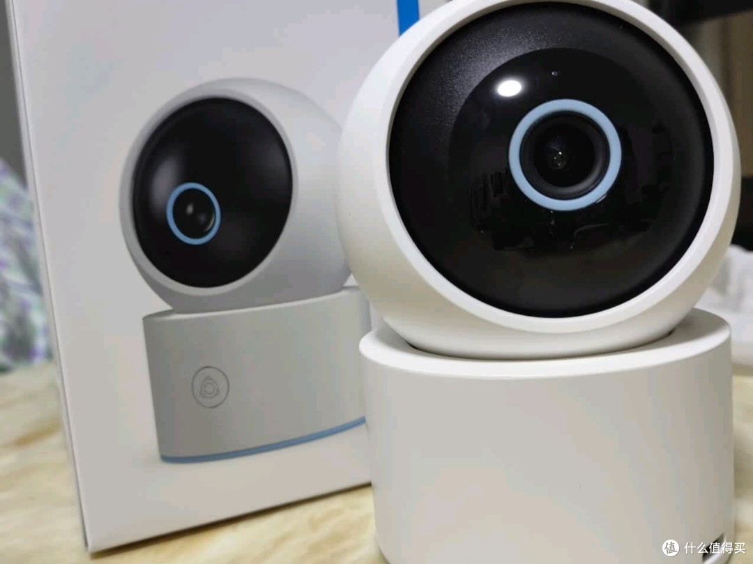 美的M3智能摄像机:家庭安防与亲情陪伴的全能守护者