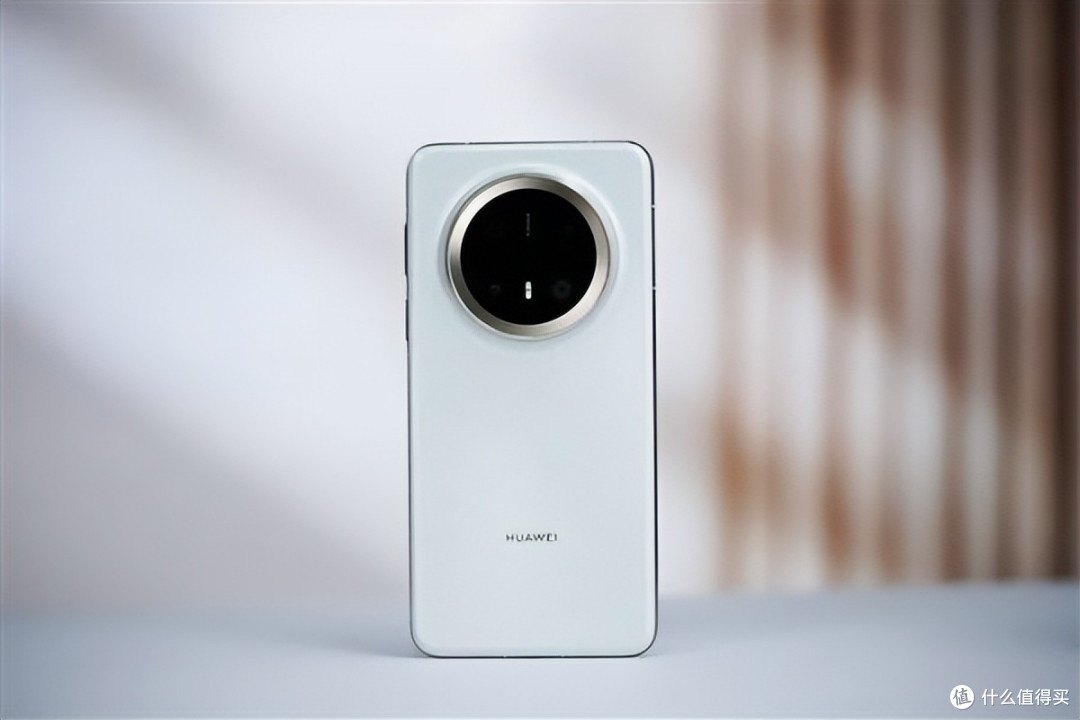 干翻苹果,华为Mate70 Air亮相,支持eSIM卡,价格有惊喜