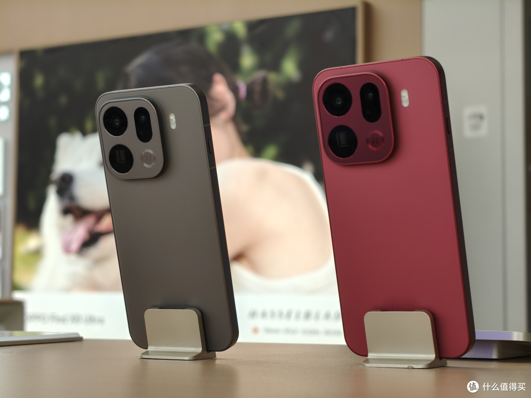 OPPO Find X9和小米17谁更值得买?有什么区别?详细配置参数对比