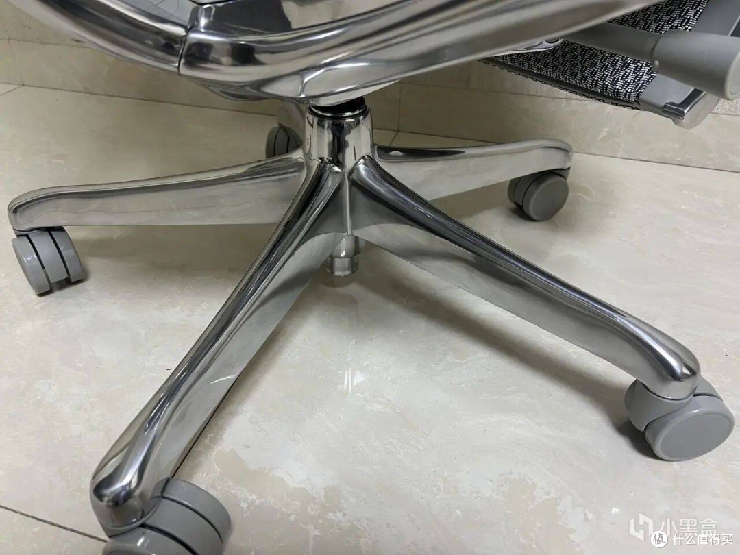 不交智商税！如何挑选一把好的人体工学椅？双11好椅子推荐