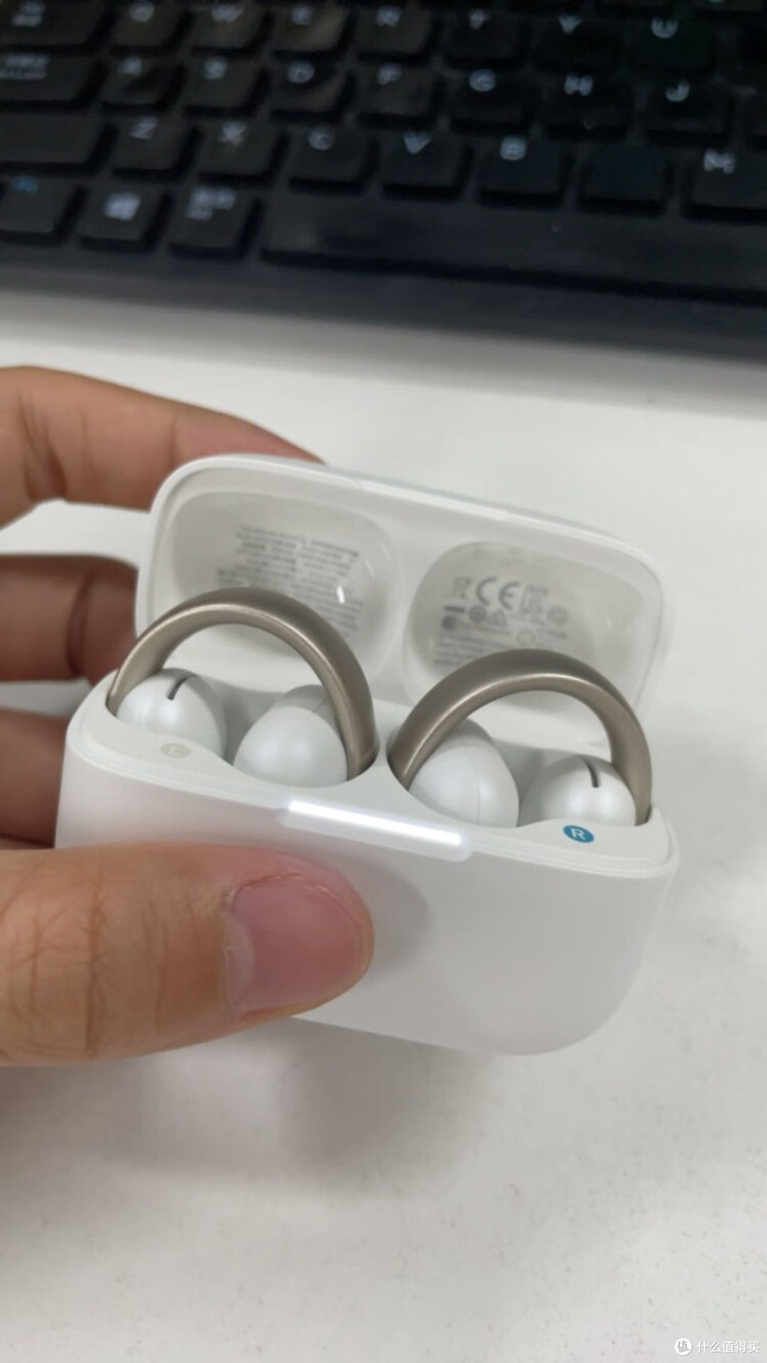 Soundcore耳夹耳机:舒适佩戴新选择