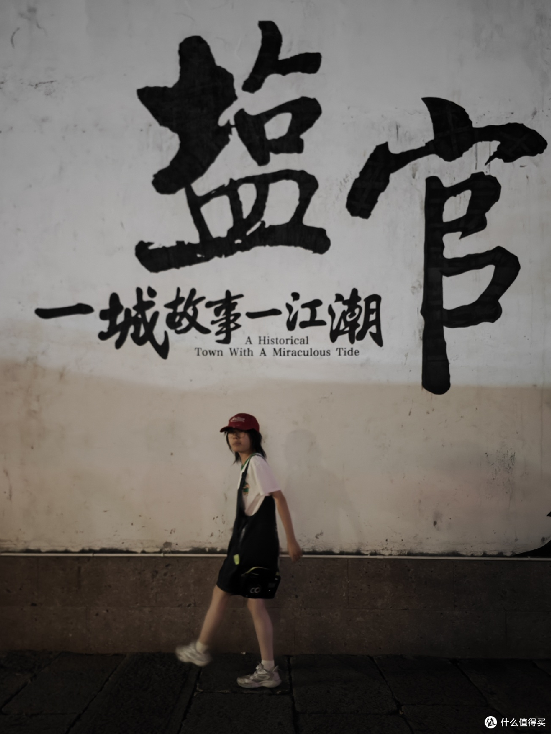 等潮2小时,观潮2分钟,钱塘江夜潮值不值得看?
