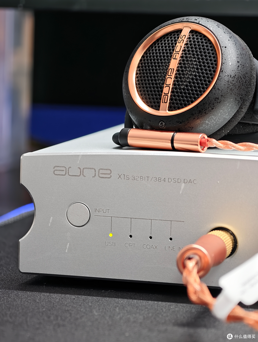 【美品・付属品完備】 aune audio ac55 音频技术派的诚意之作：AUNE AC55 耳挂式耳机深度体验_耳塞式耳机_什么