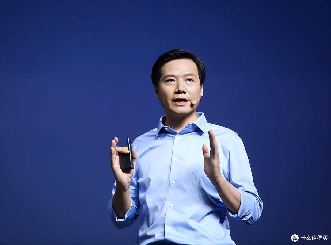 2699元买旗舰?小米14用“徕卡+骁龙8”撕碎中端机天花板!