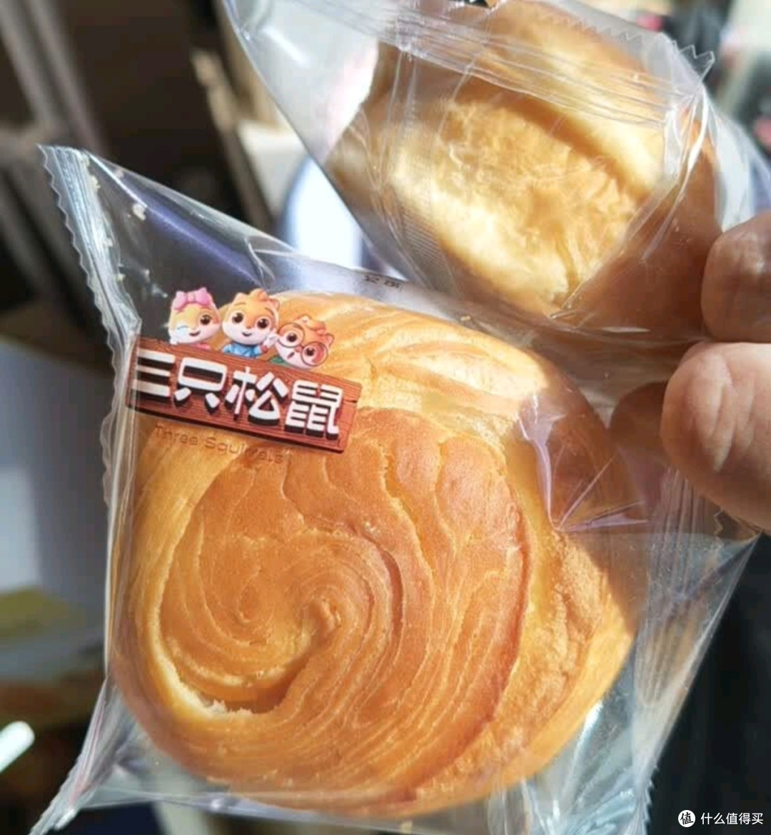 三只松鼠面包:初冬暖心选择