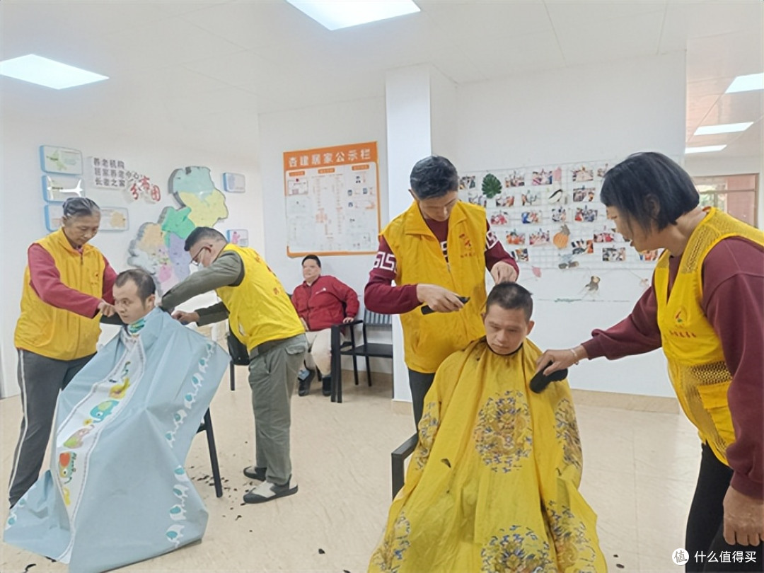 广东:惠州红棉慈善会助残活动温情暖人心