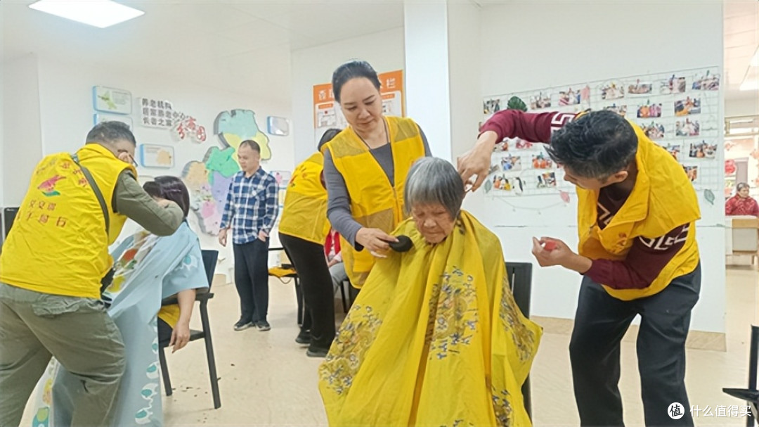 广东:惠州红棉慈善会助残活动温情暖人心